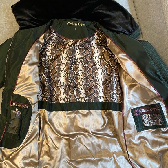 Calvin Klein Green Winter Puffer Coat - Picture 3 of 12